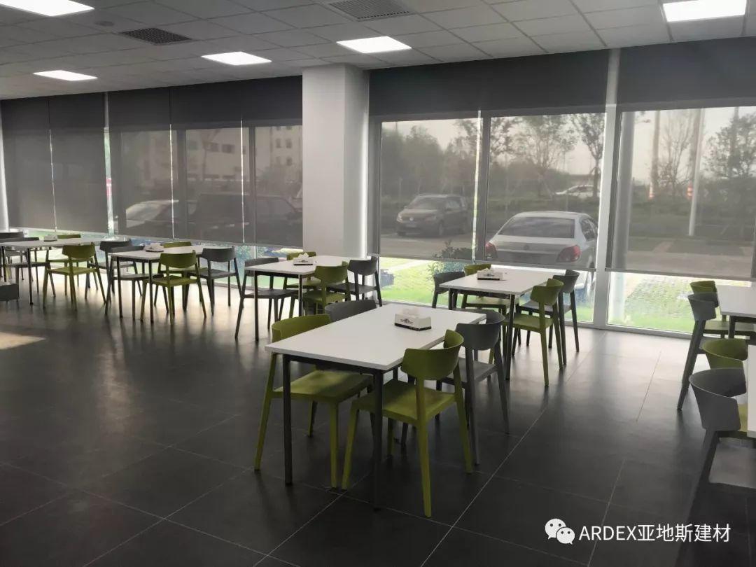 報(bào)名預(yù)約:百人高檔多功能培訓(xùn)教室\會(huì)議室\展廳可供出租 報(bào)名預(yù)約:百人高檔多功能培訓(xùn)教室\會(huì)議室\展廳可供出租