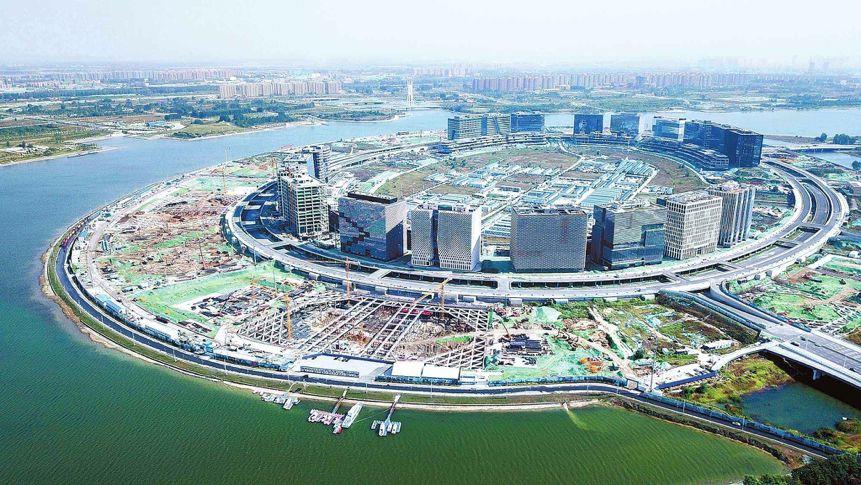 【案例分享】亞地斯水泥基面自流平又出爆款！鄭州龍湖金融島停車庫